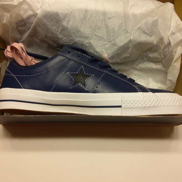 converse cream low top